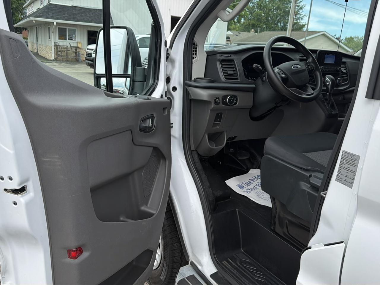 2025 Ford Transit Van Base - Photo 10