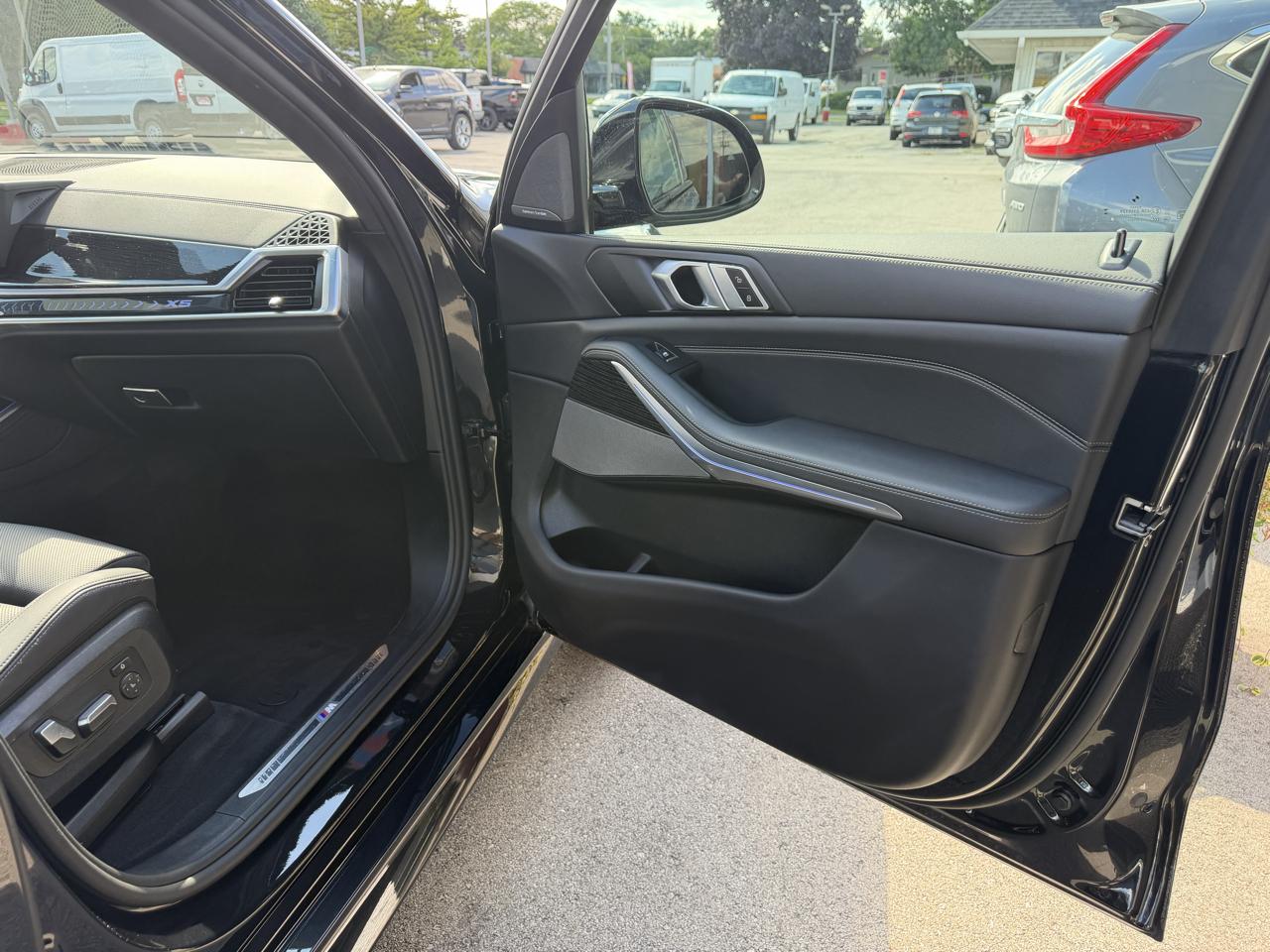 BMW X5 xDrive40i 2025