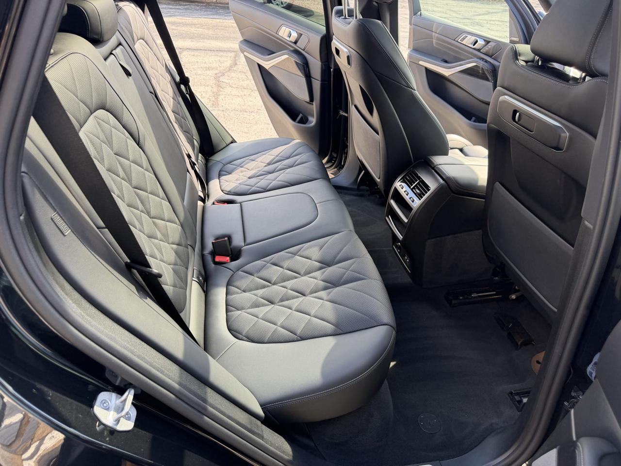 BMW X5 xDrive40i 2025