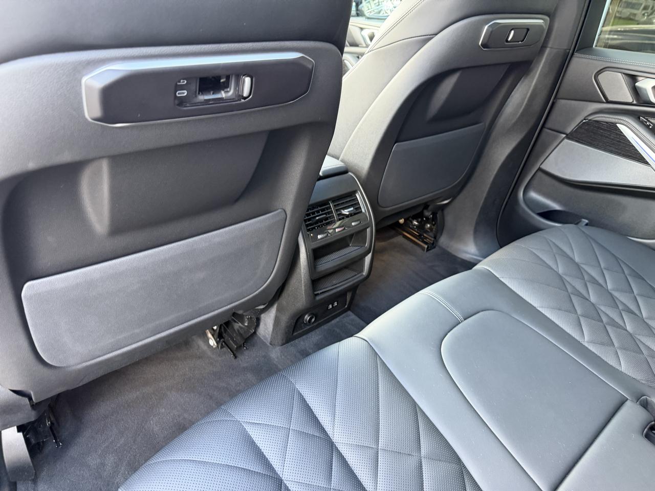BMW X5 xDrive40i 2025