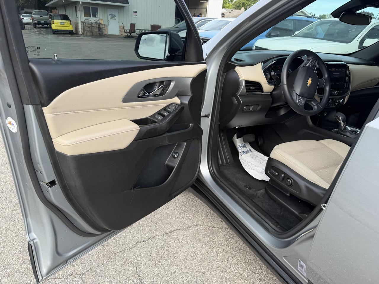 Chevrolet Traverse LT Cloth AWD 2023