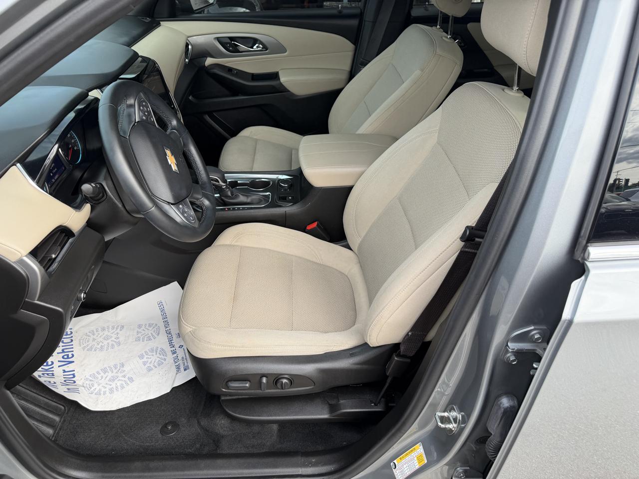 Chevrolet Traverse LT Cloth AWD 2023