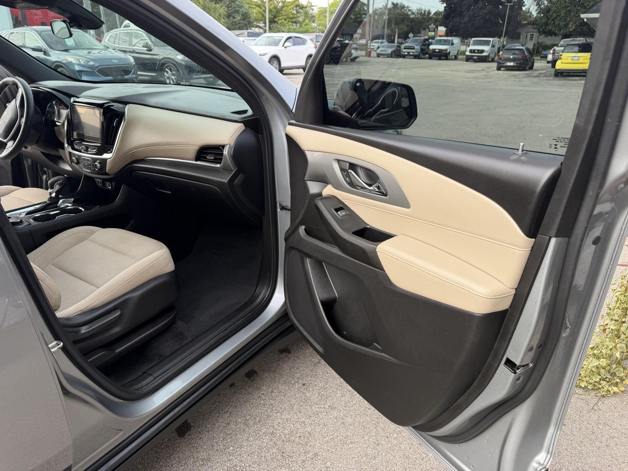 Chevrolet Traverse LT Cloth AWD 2023