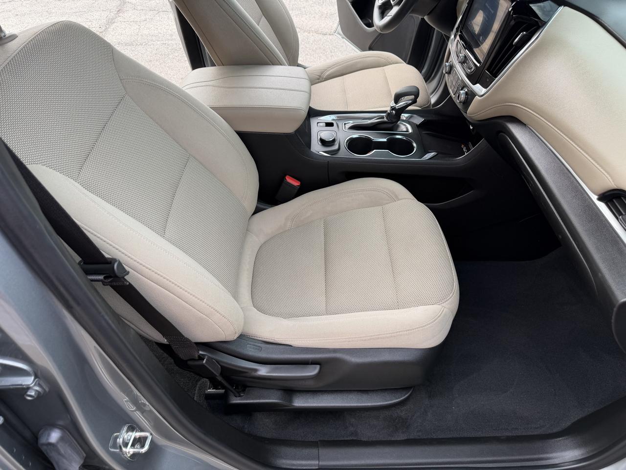 Chevrolet Traverse LT Cloth AWD 2023