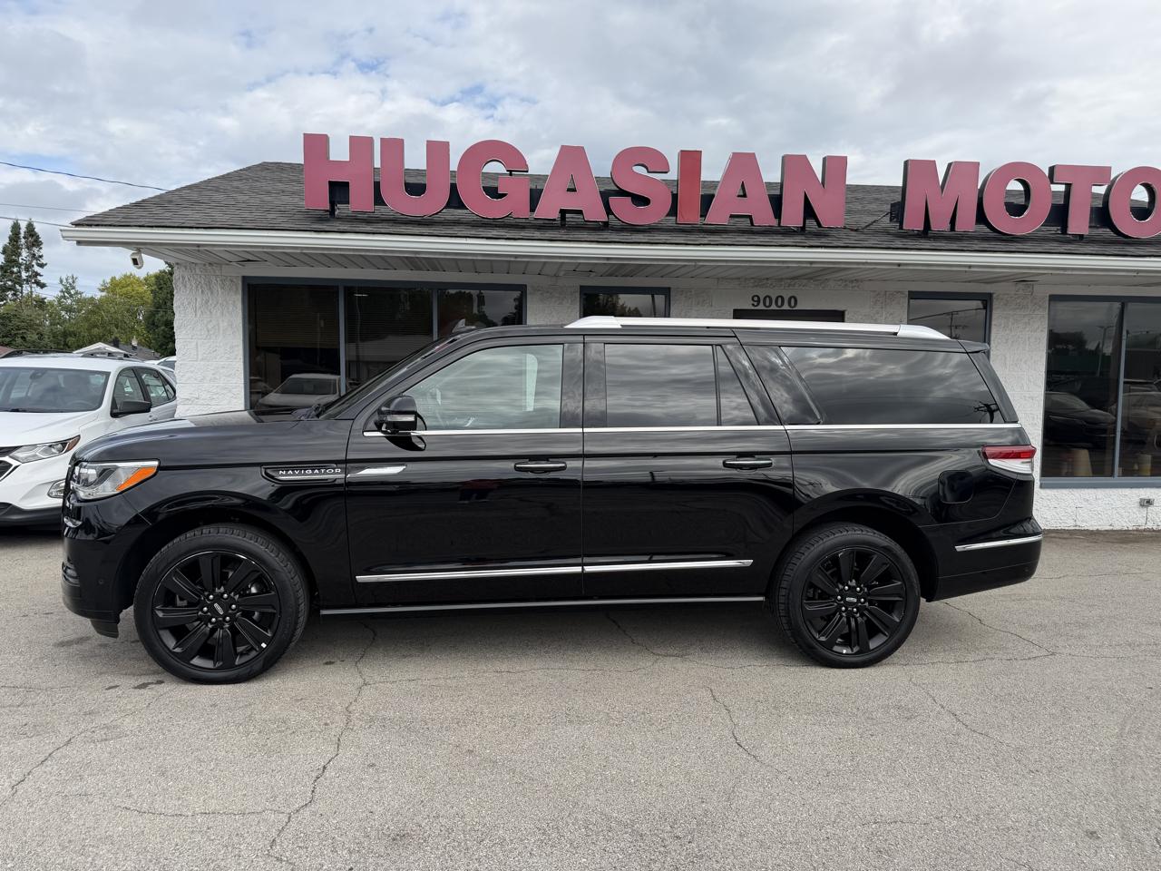 Lincoln Navigator L Reserve 4WD 2022
