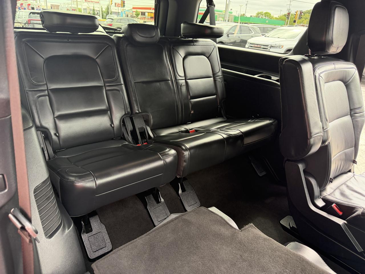 Lincoln Navigator L Reserve 4WD 2022