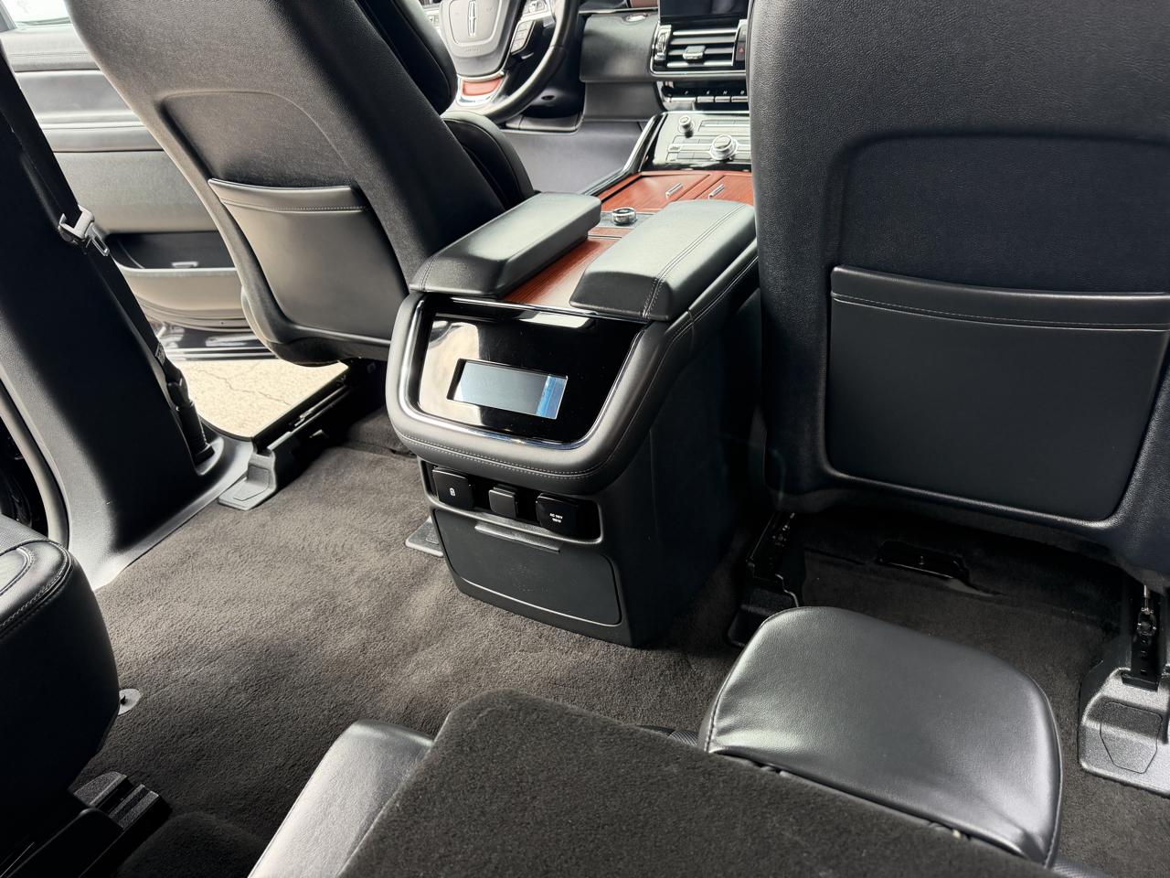 Lincoln Navigator L Reserve 4WD 2022