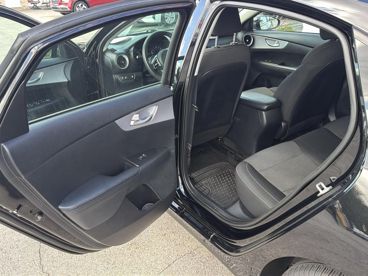 Kia Forte LX 2024