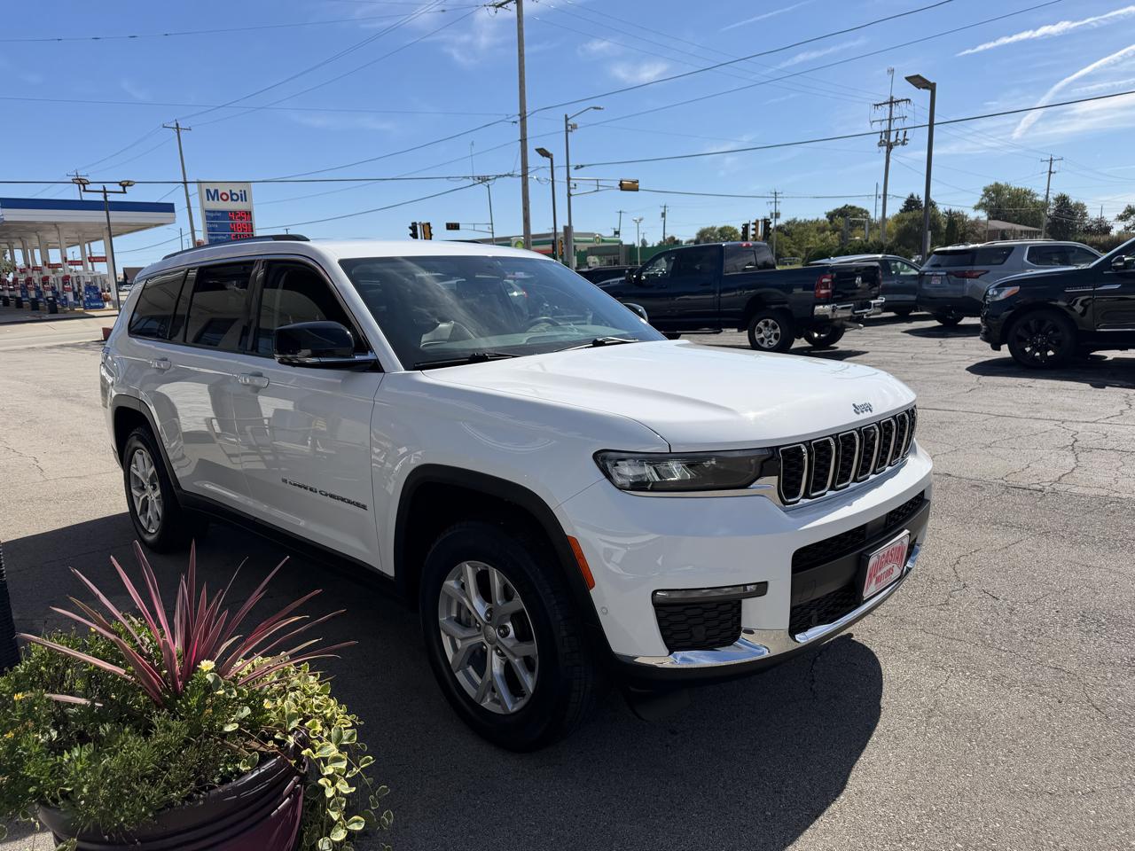 Jeep Grand Cherokee L Limited 4WD 2023