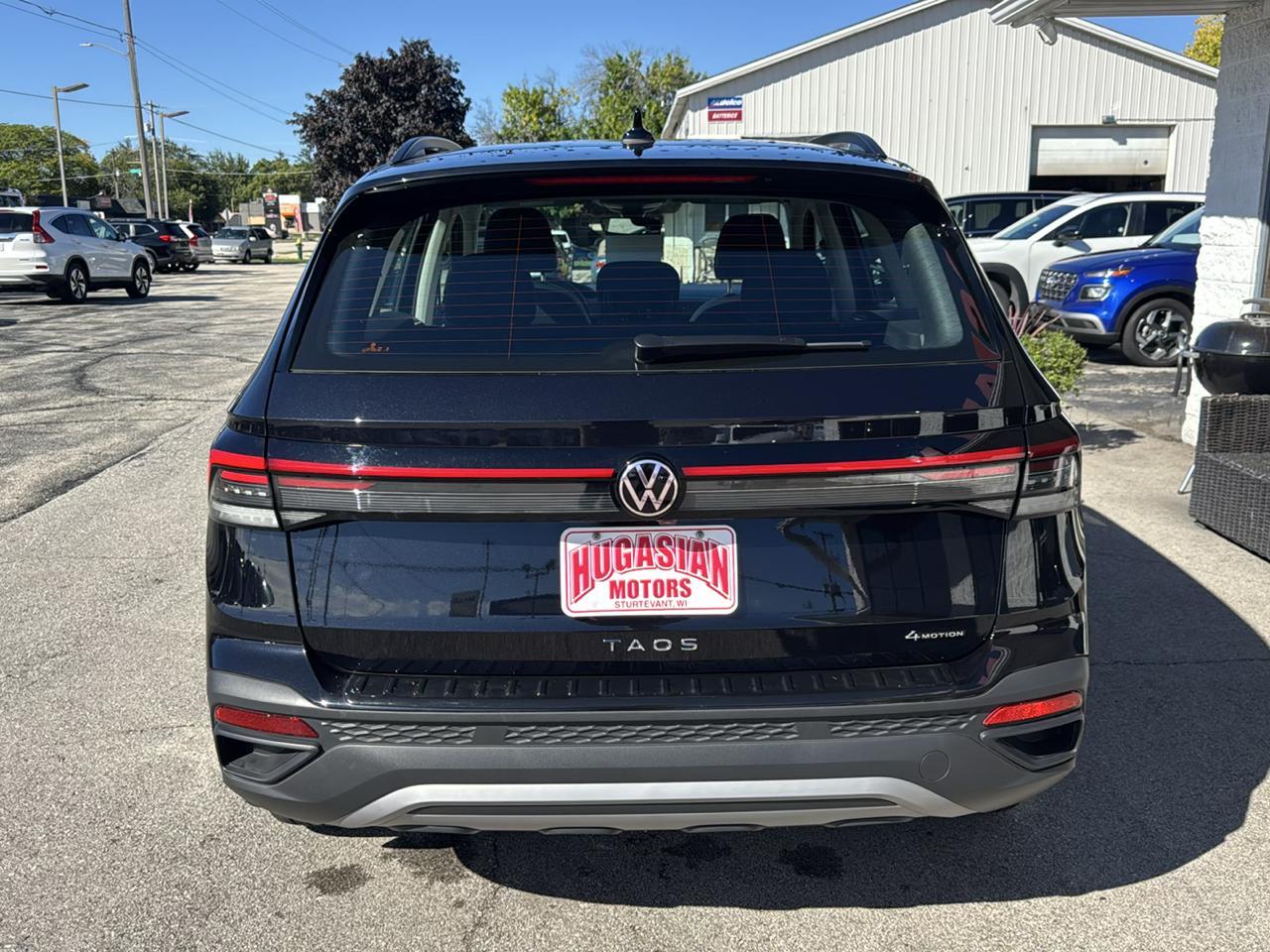 Volkswagen Taos S 4MOTION 2025