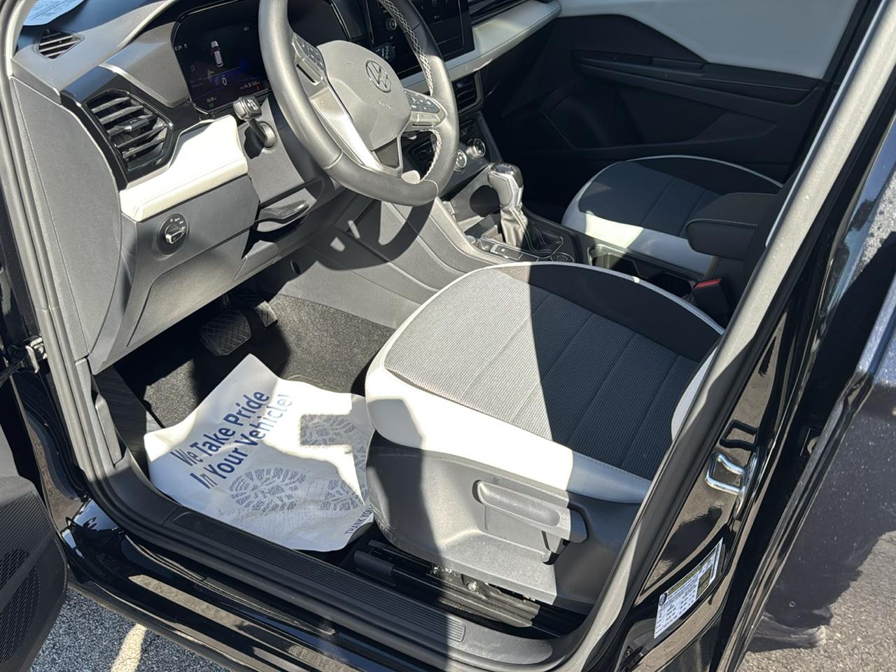 Volkswagen Taos S 4MOTION 2025