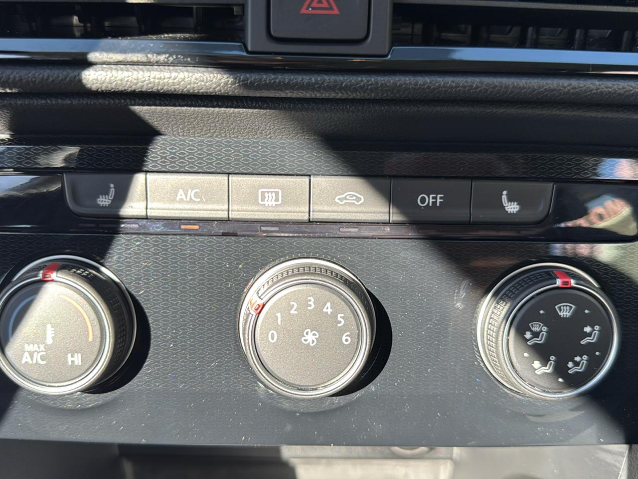 Volkswagen Taos S 4MOTION 2025