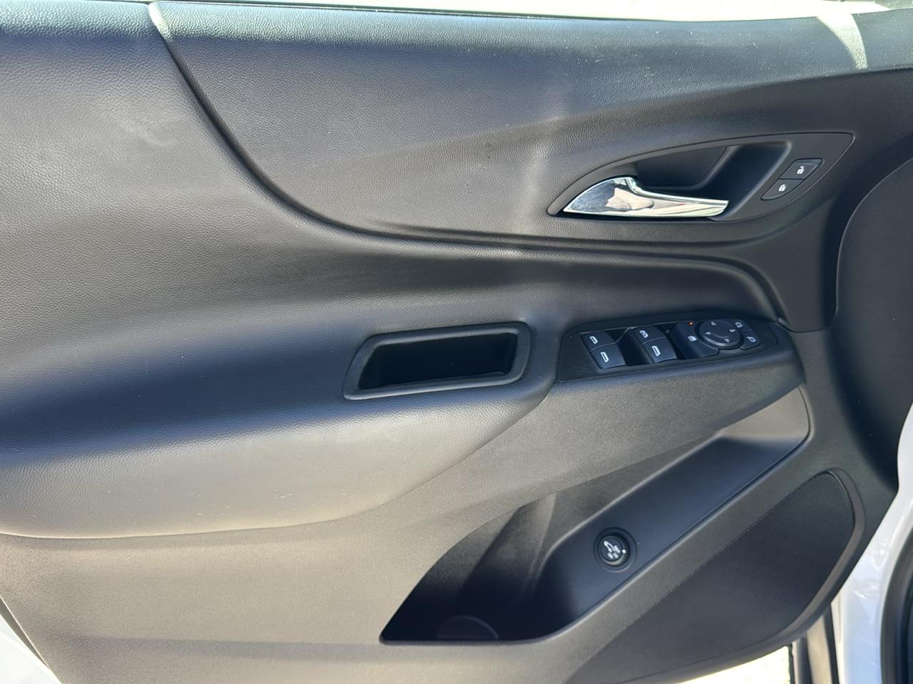 Chevrolet Equinox LT 2WD 2024