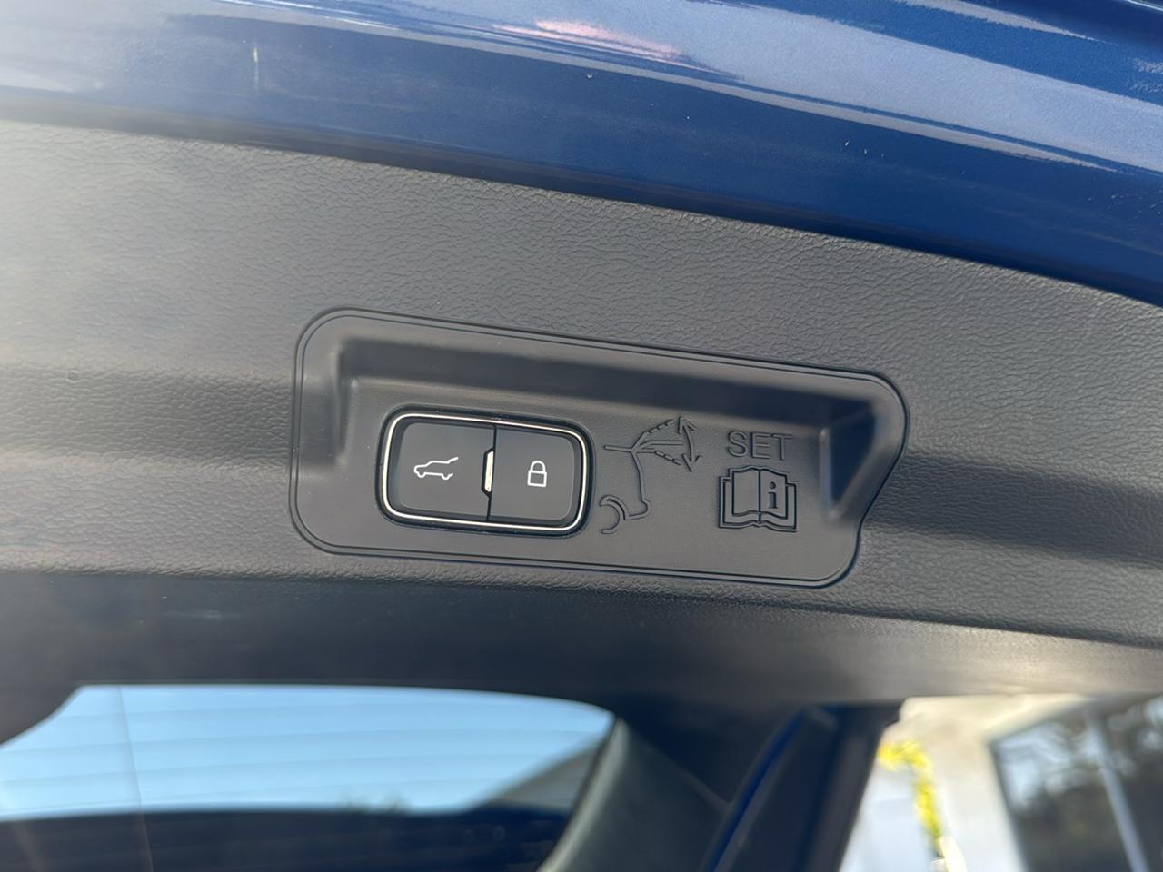 Ford Explorer ST AWD 2023