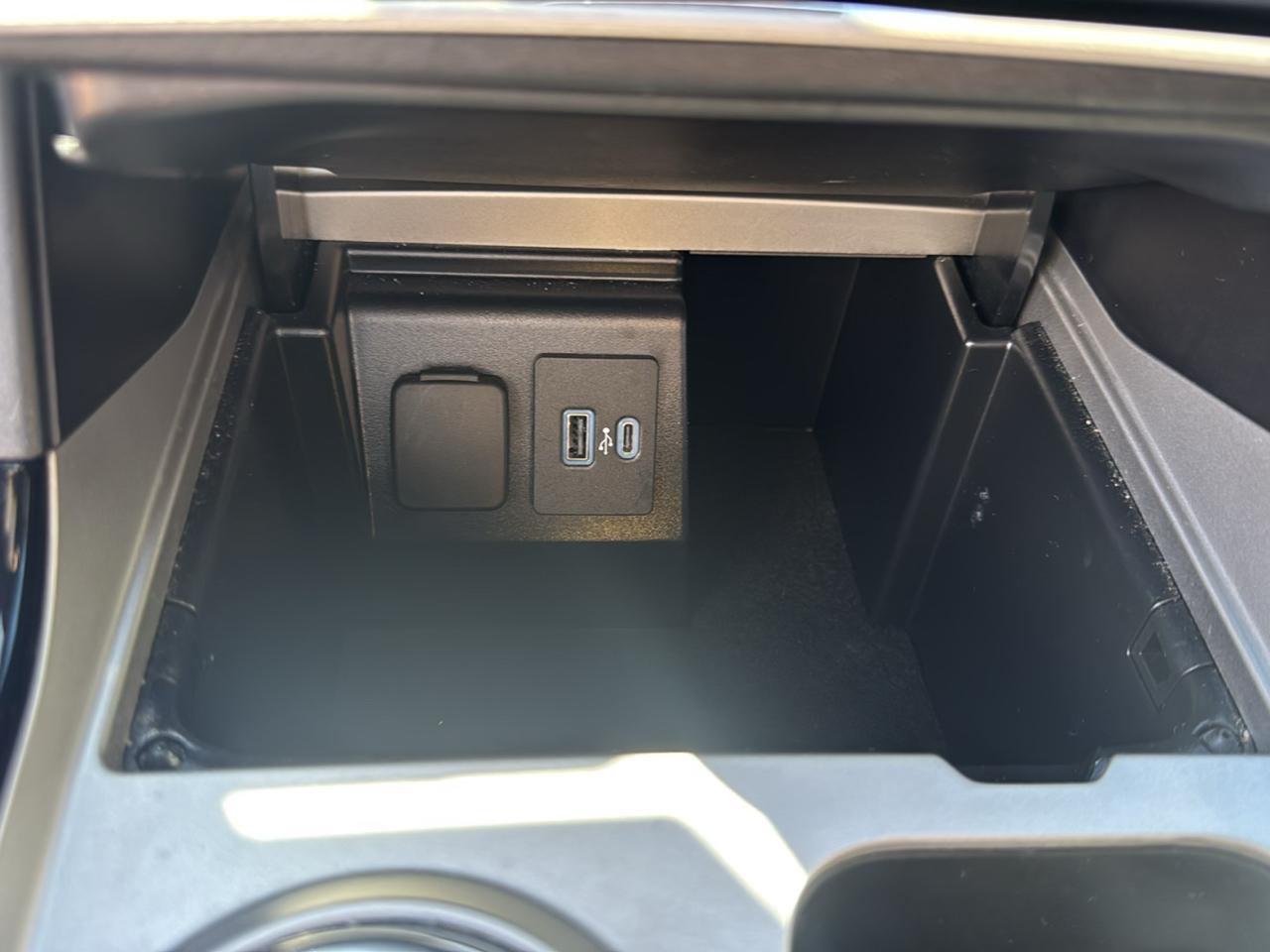 Ford Explorer ST AWD 2023