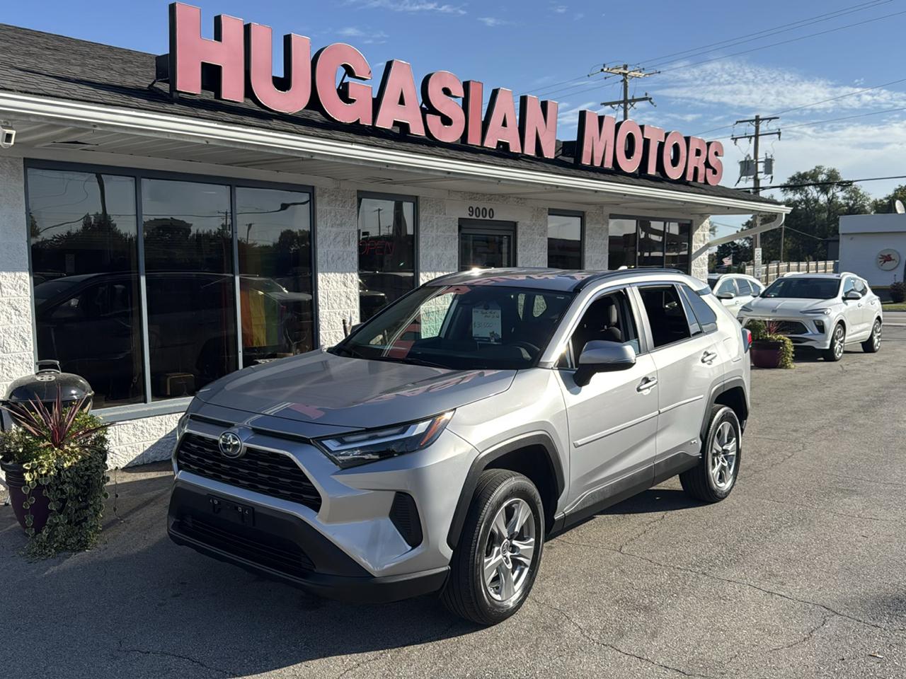 2024 Toyota RAV4 Hybrid LE