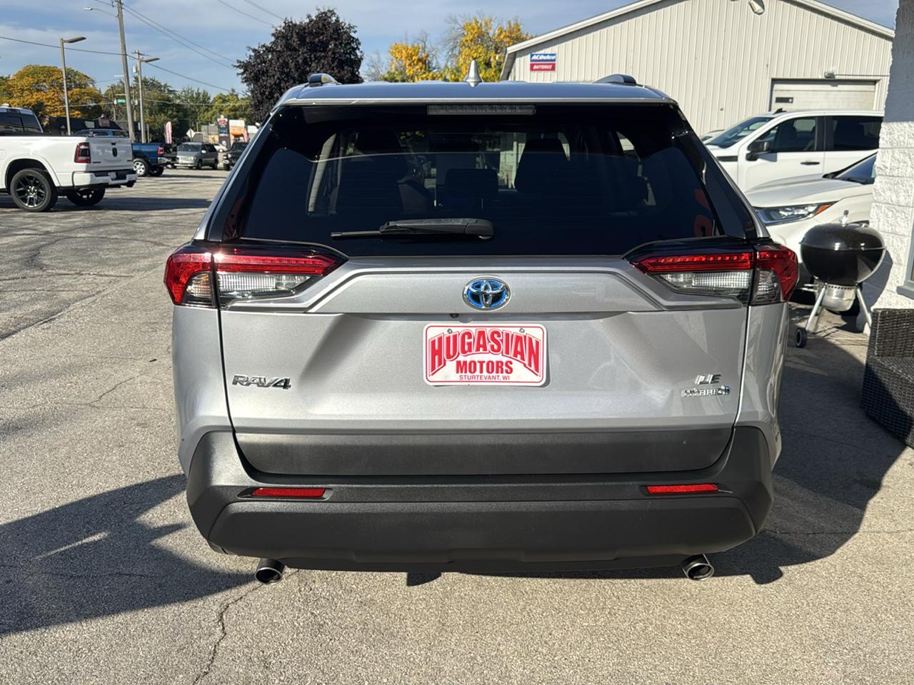 Toyota RAV4 Hybrid LE 2024