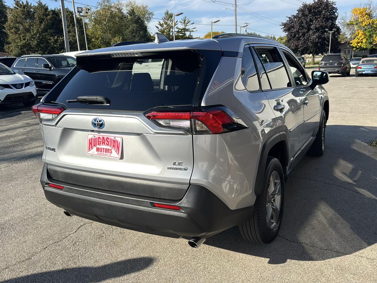 Toyota RAV4 Hybrid LE 2024