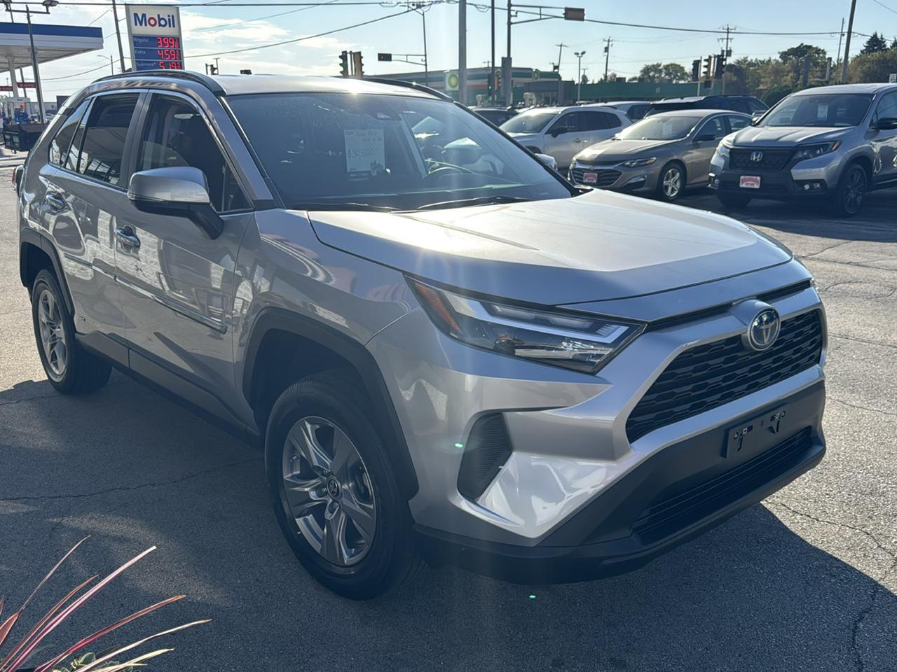Toyota RAV4 Hybrid LE 2024