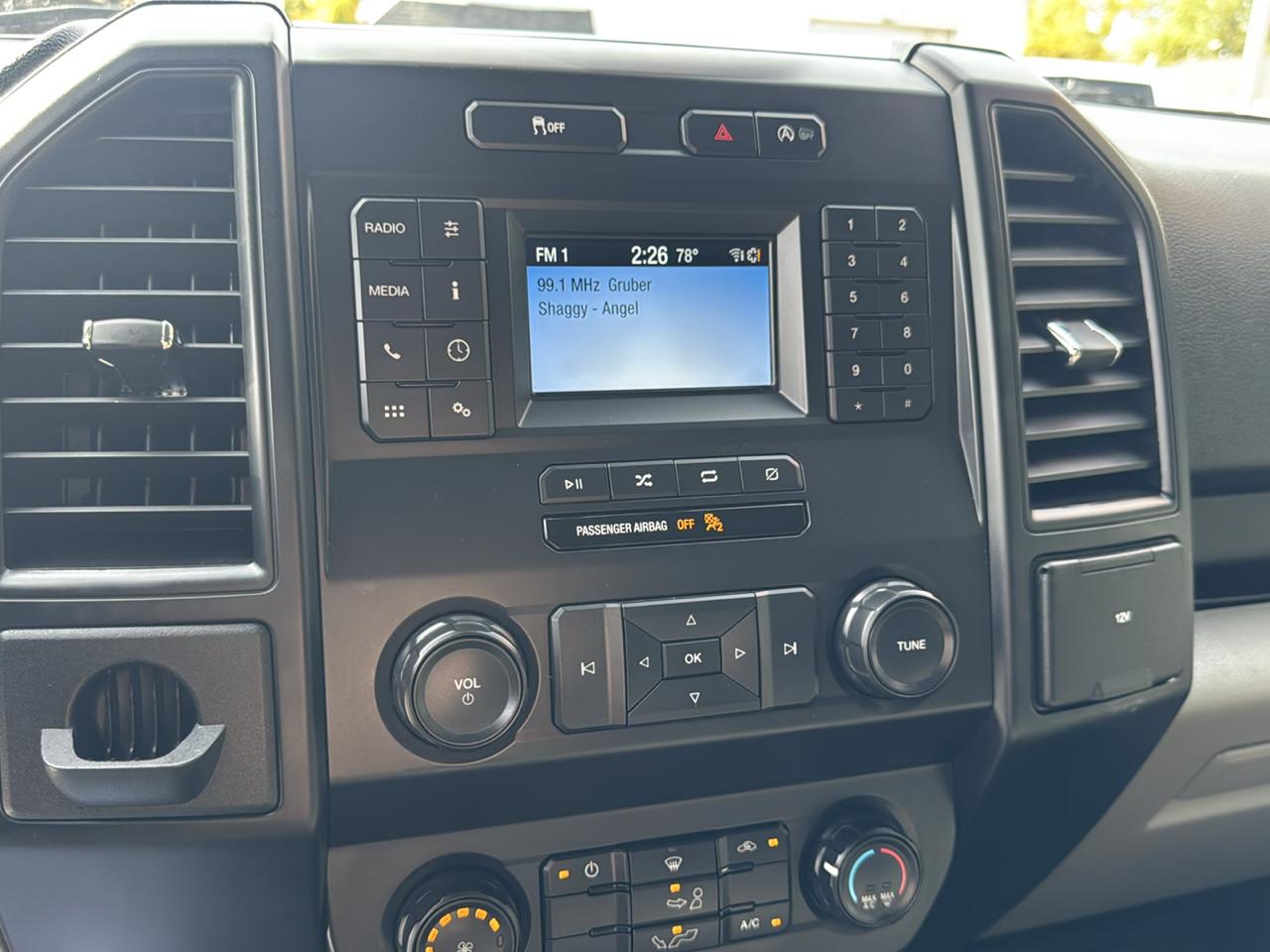 Ford F-150 XL SuperCrew 2WD 2019