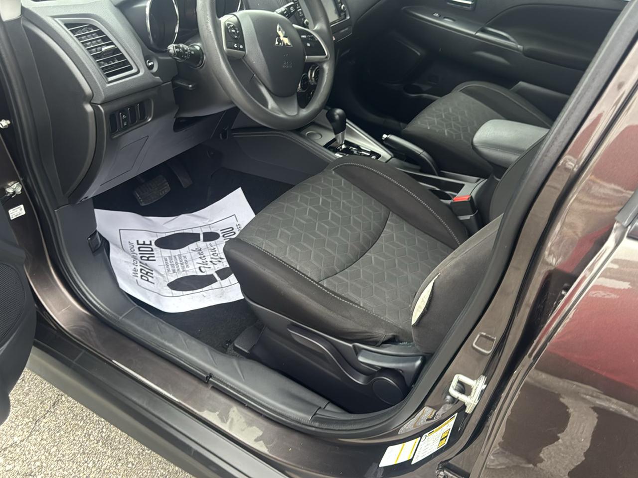 Mitsubishi Outlander Sport 2.0 ES CVT 2021
