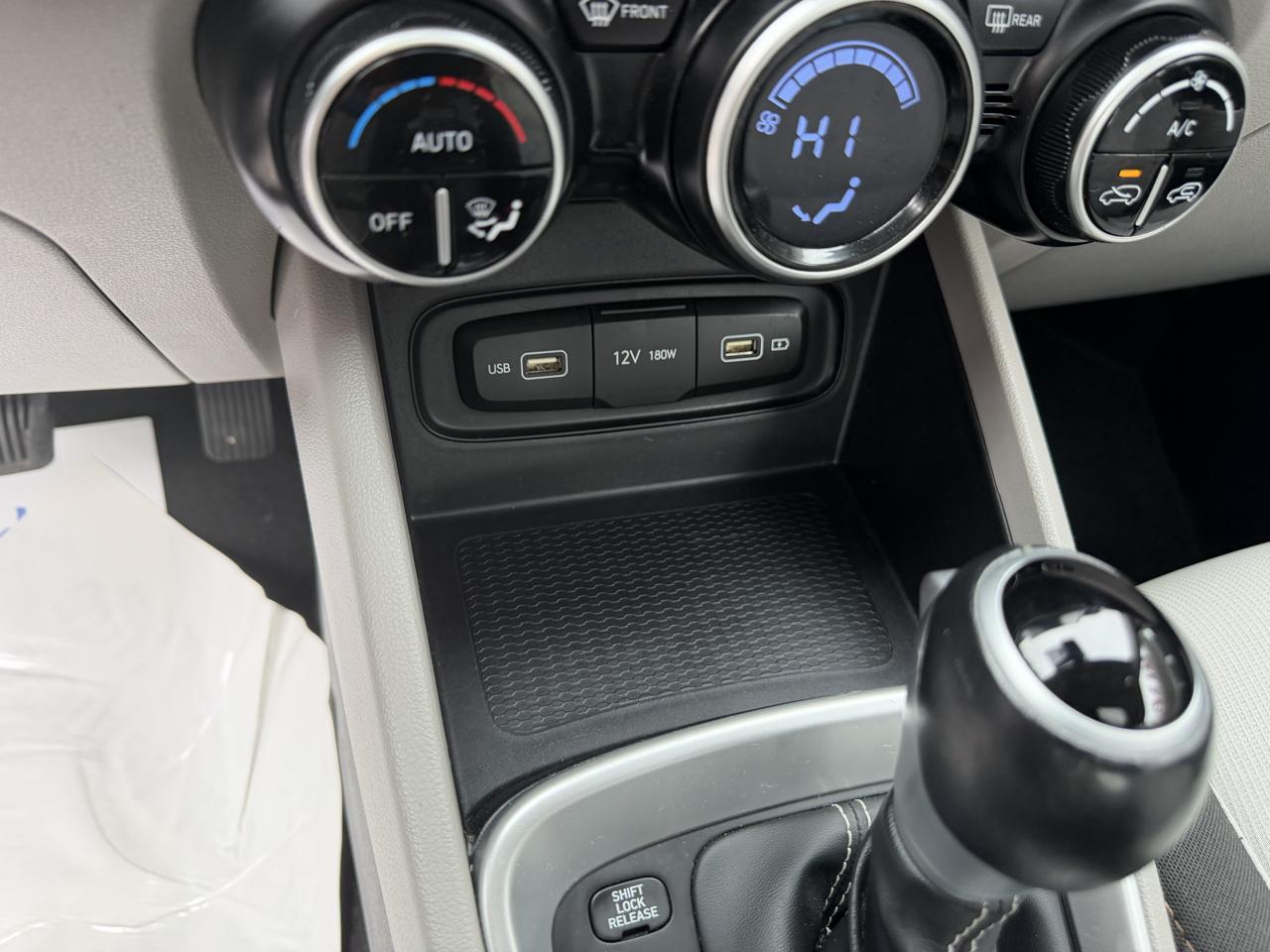 Hyundai Venue SEL 2022