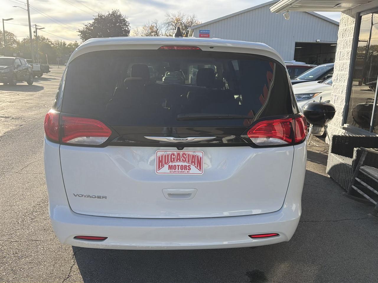 Chrysler Voyager LX 2023