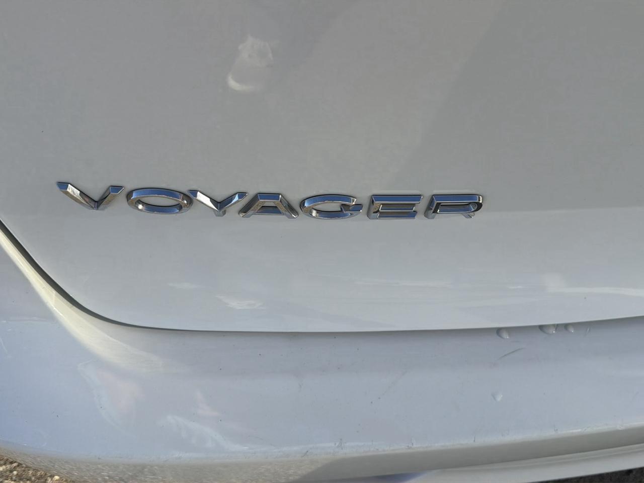 Chrysler Voyager LX 2023