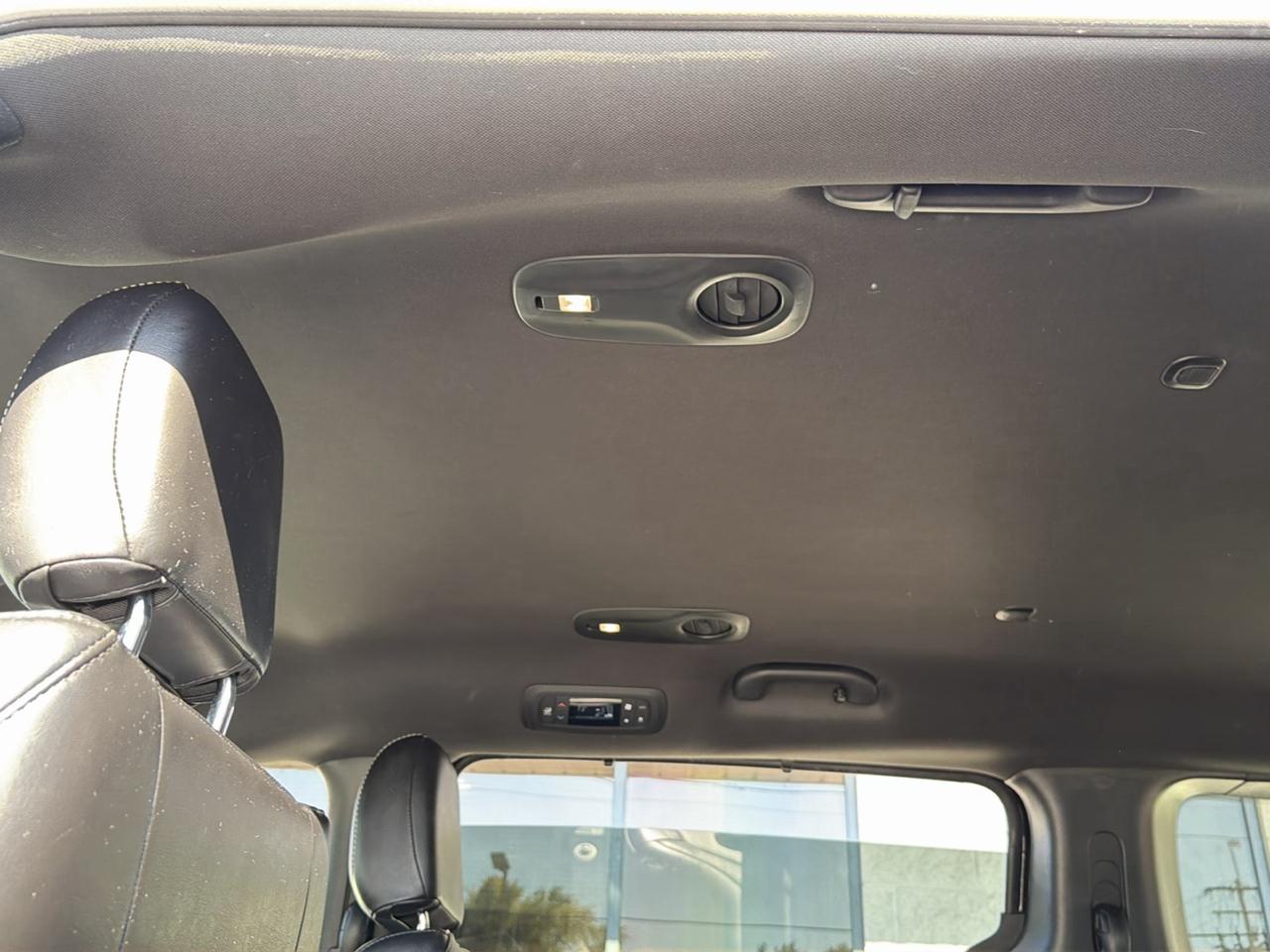 Chrysler Pacifica Select 2026
