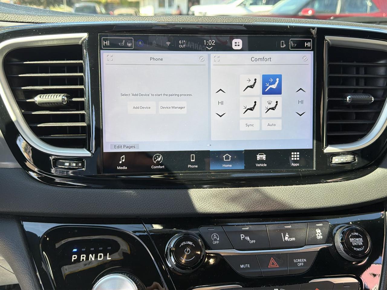 Chrysler Pacifica Select 2026