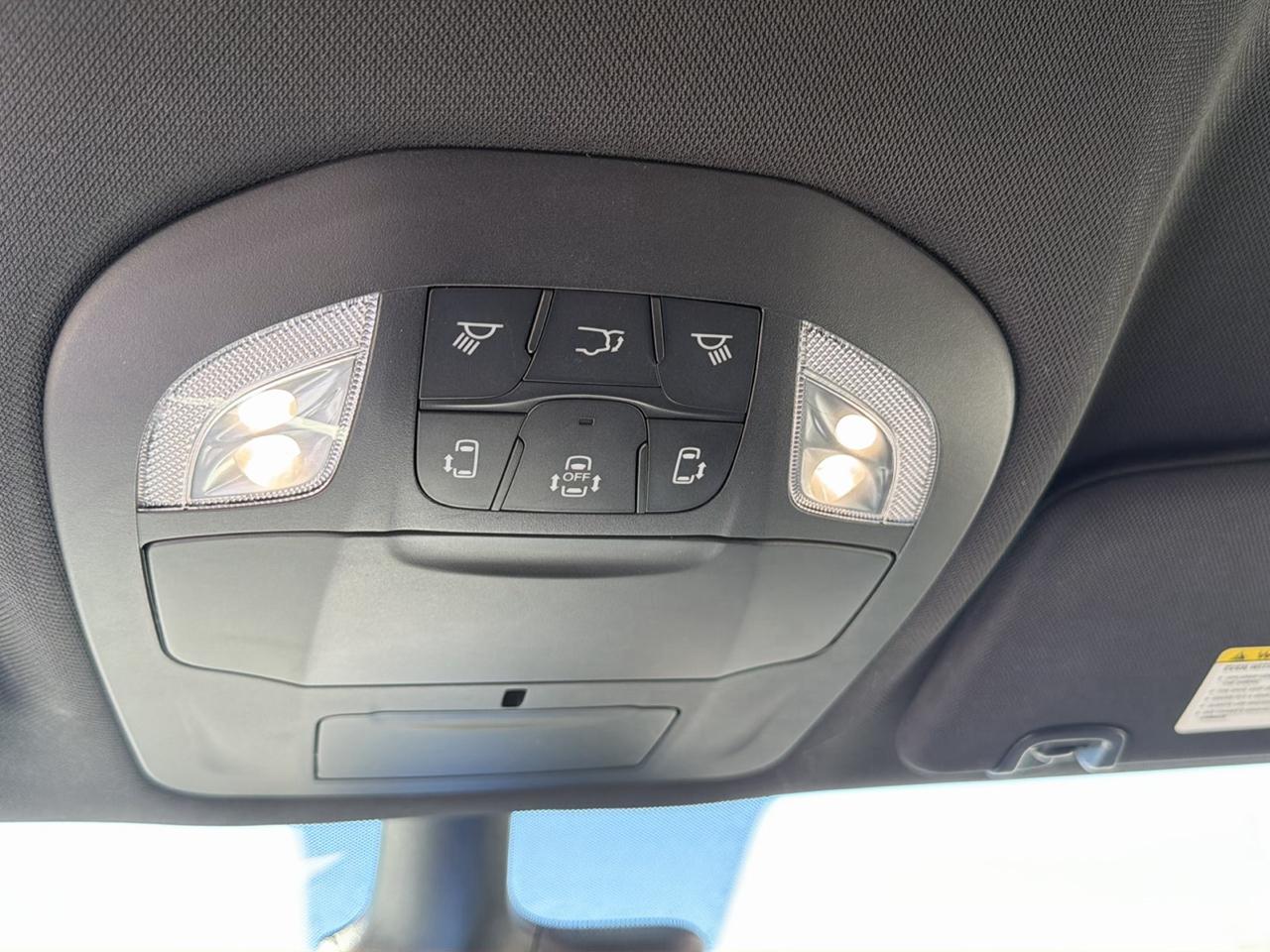 Chrysler Pacifica Select 2026