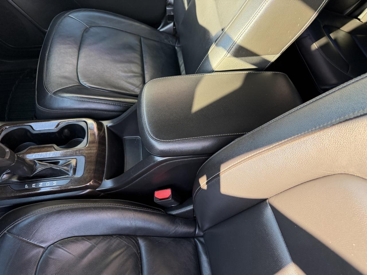 GMC Canyon SLT Crew Cab 4WD Short Box 2016