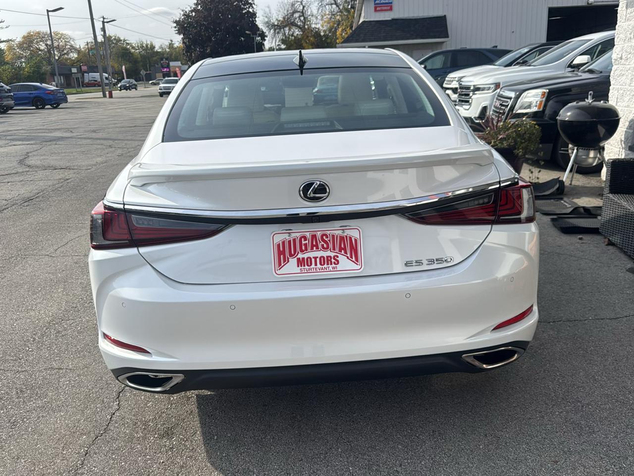 Lexus ES 350 Base 2022