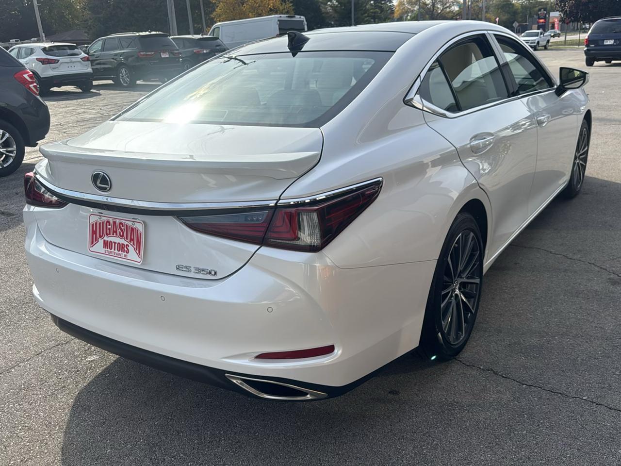 Lexus ES 350 Base 2022