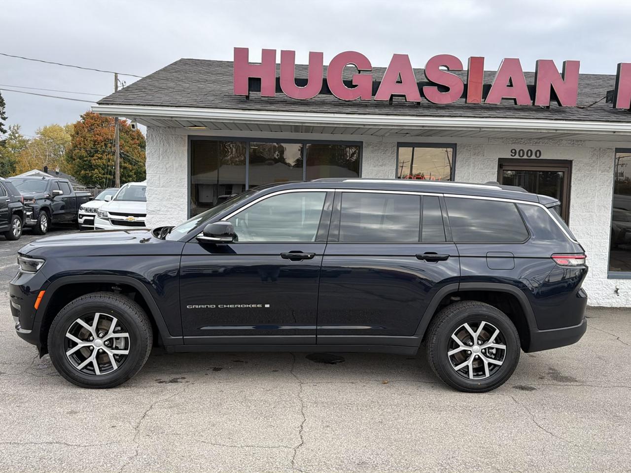 Jeep Grand Cherokee L Limited 4WD 2024