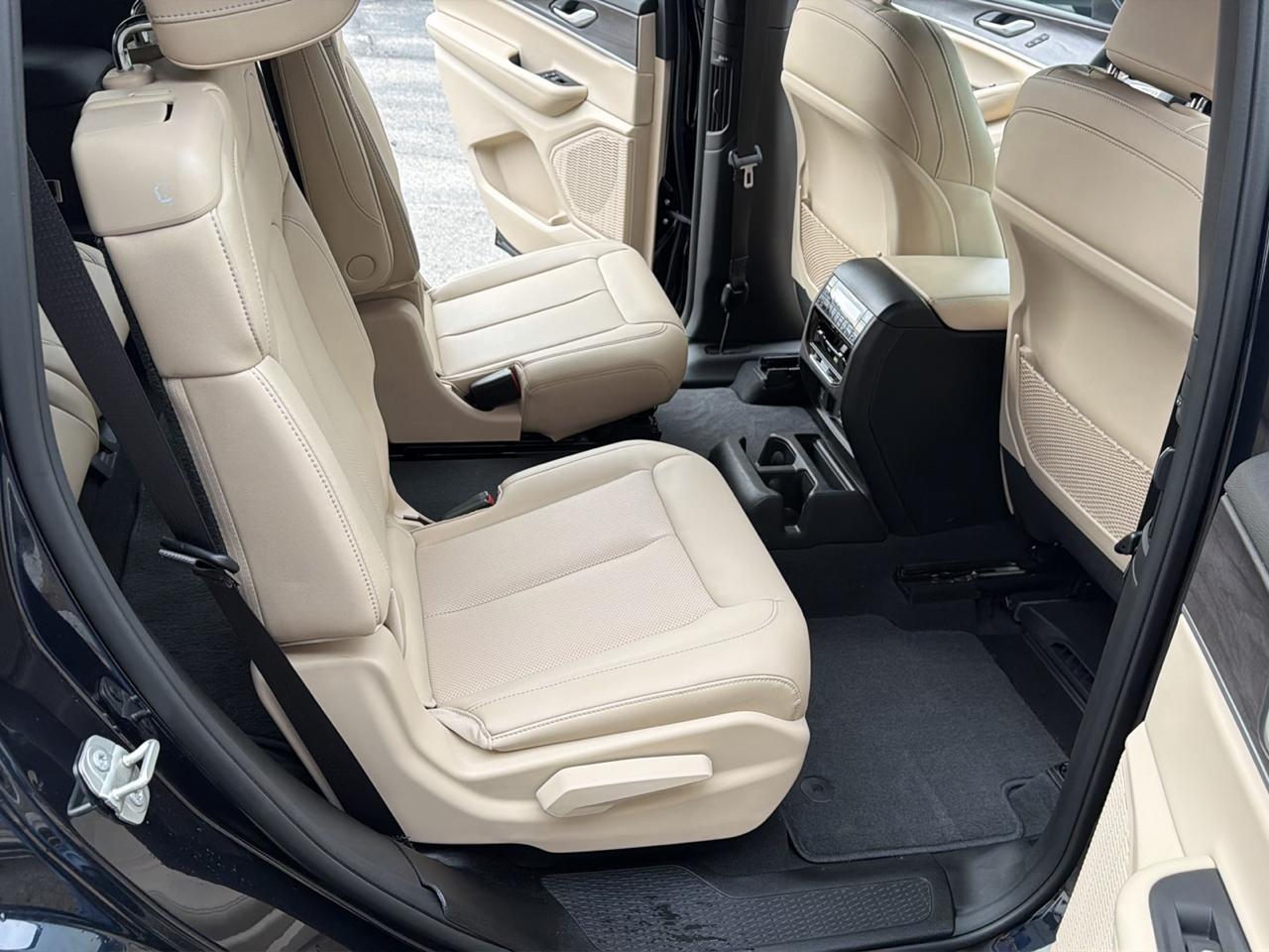 Jeep Grand Cherokee L Limited 4WD 2024