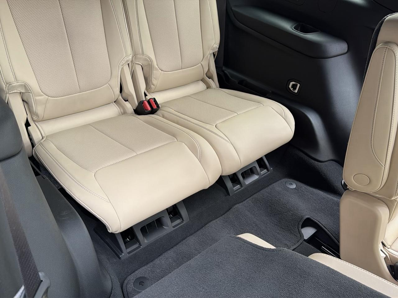 Jeep Grand Cherokee L Limited 4WD 2024