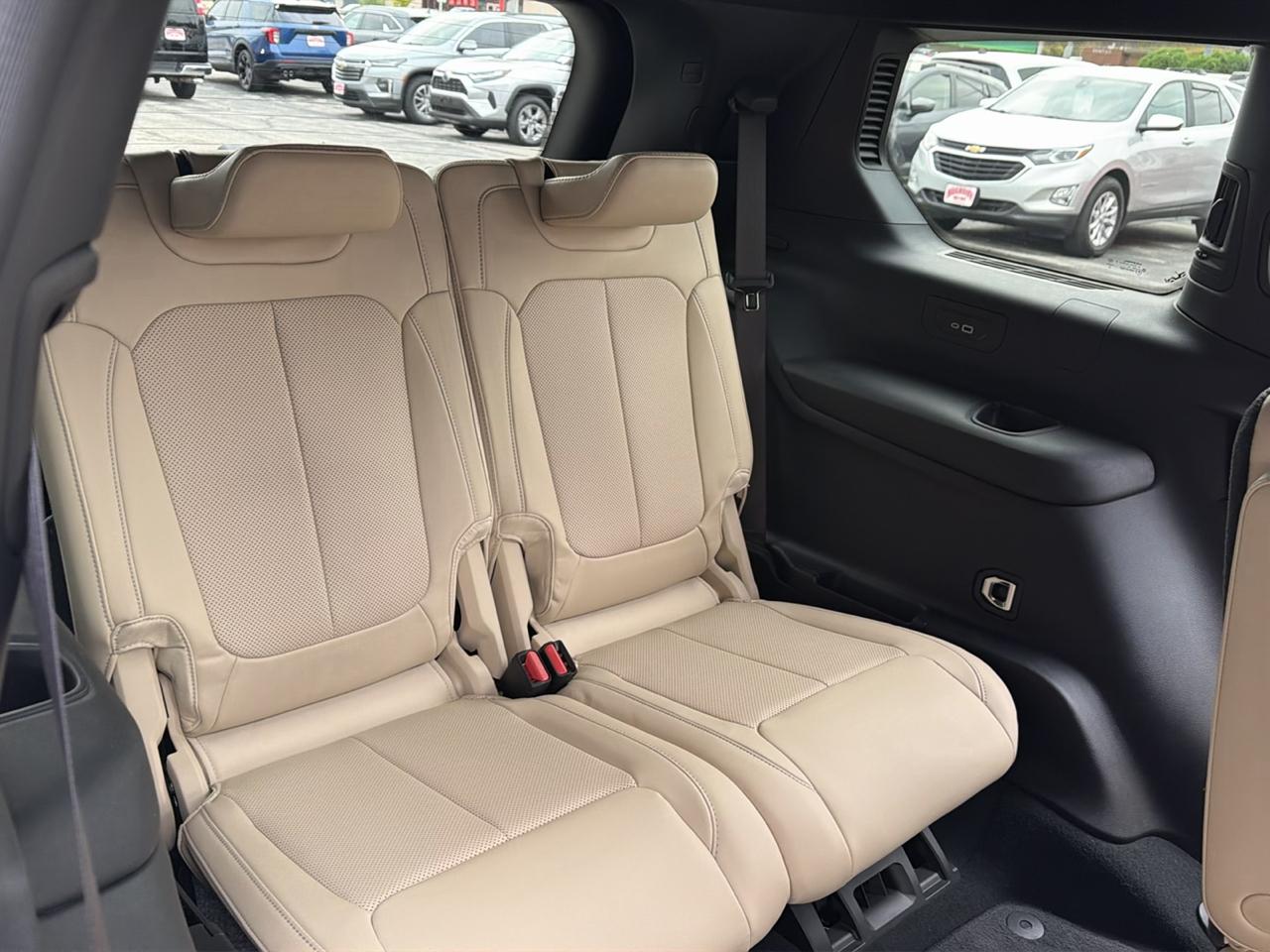 Jeep Grand Cherokee L Limited 4WD 2024