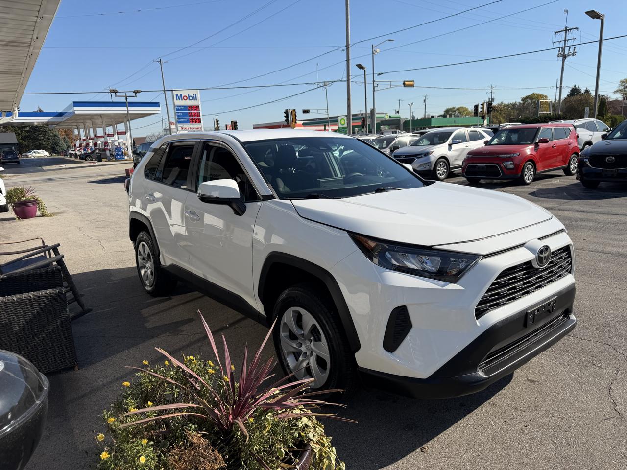 Toyota RAV4 LE 2022