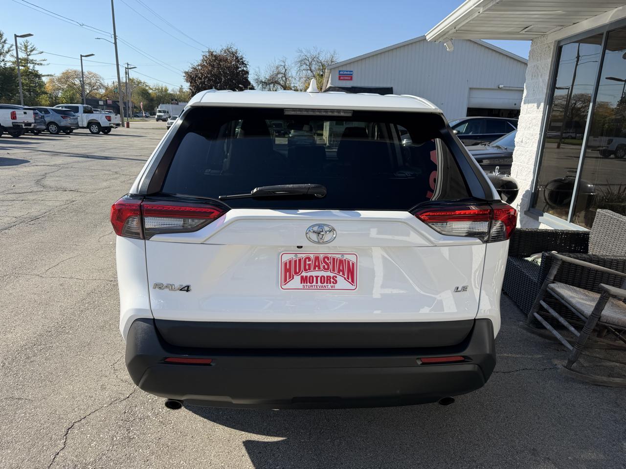 Toyota RAV4 LE 2022
