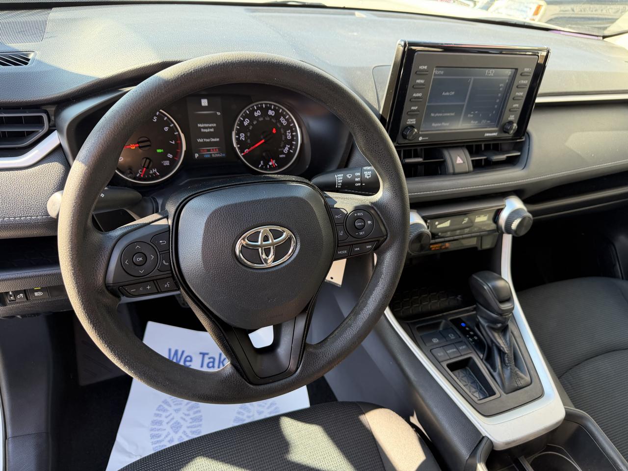 Toyota RAV4 LE 2022