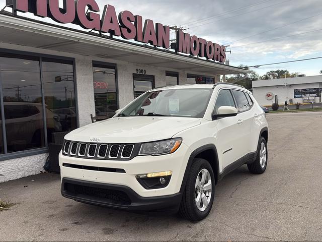 White 2019 Jeep Compass SUV / Crossover Four-Wheel Drive Automatic