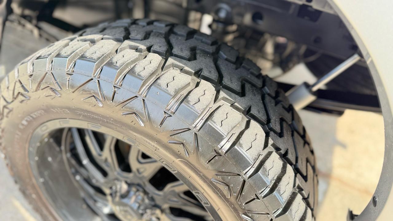 Ford F-150 Lariat 2WD SuperCrew 5.5' Box 2015