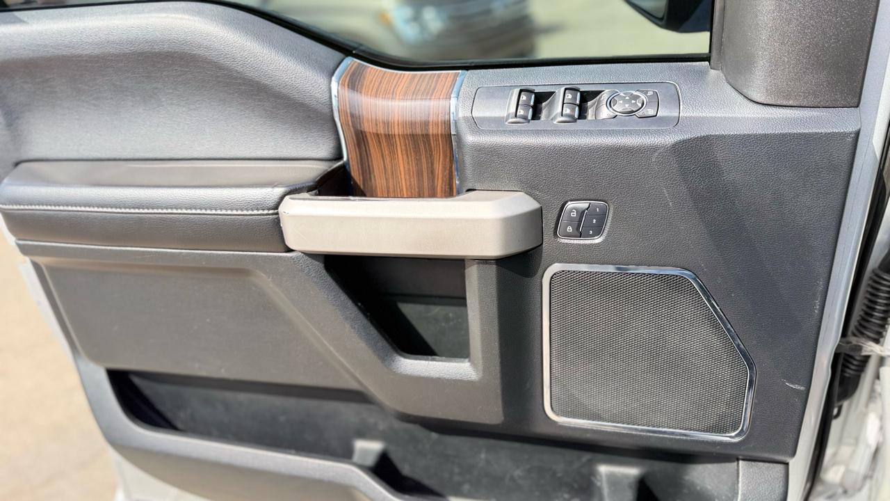 Ford F-150 Lariat 2WD SuperCrew 5.5' Box 2015