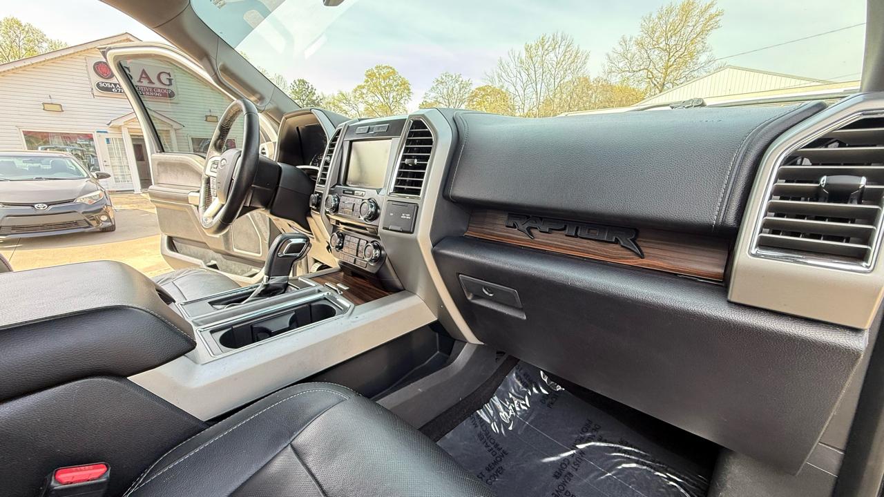 Ford F-150 Lariat 2WD SuperCrew 5.5' Box 2015