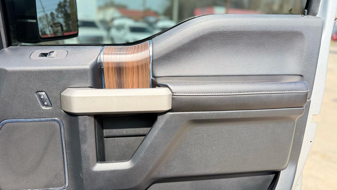 Ford F-150 Lariat 2WD SuperCrew 5.5' Box 2015