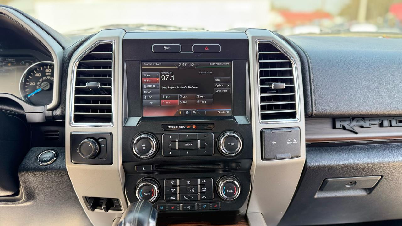 Ford F-150 Lariat 2WD SuperCrew 5.5' Box 2015