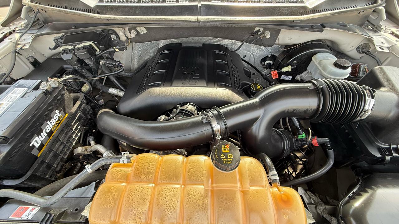 Ford F-150 Lariat 2WD SuperCrew 5.5' Box 2015