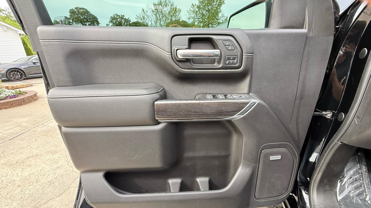 Chevrolet Silverado 1500 LTZ Crew Cab 4WD 2019