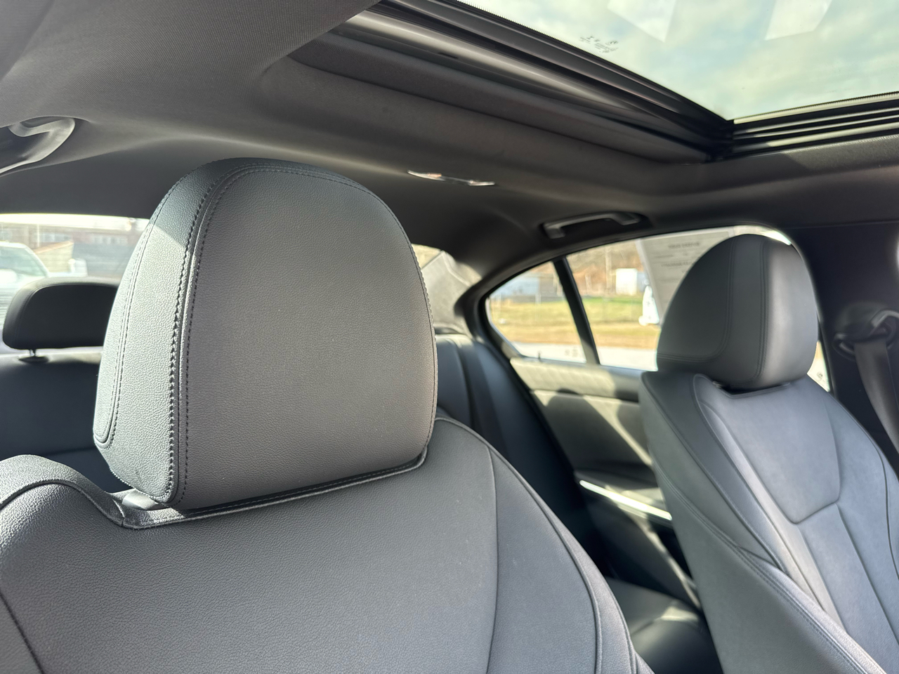 BMW 3-Series 330i 2020